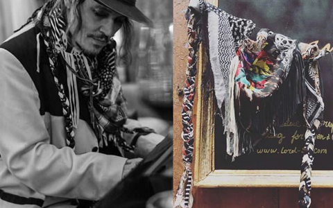 Johnny Depp wearing Lord SM Paris scarves "JAMAIS SANS MON U-JACK"